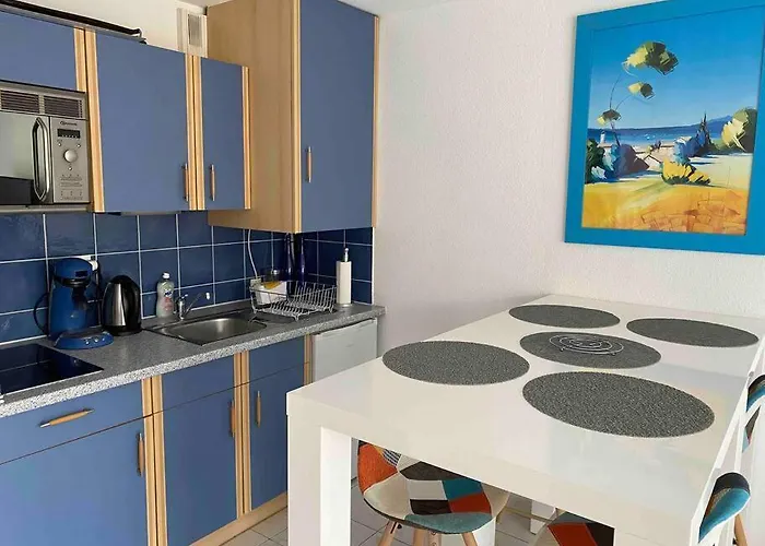 Dans Piscine 500m De La 2** Apartament *